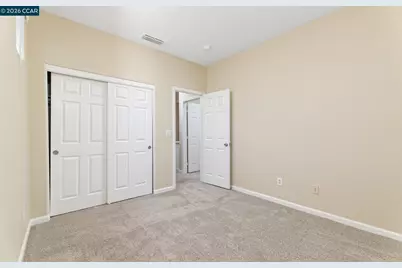 249 Comeabout Cir, Pittsburg, CA 94565 - Photo 3