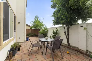 2667 Chocolate St, Pleasanton, CA 94588 - Photo 25