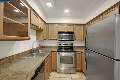 208 Eastridge Dr, San Ramon, CA 94582 - Photo 15