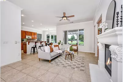 930 Suntan, Brentwood, CA 94513 - Photo 7