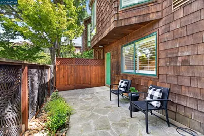 2340 Westcliffe Ln #L, Walnut Creek, CA 94597 - Photo 3
