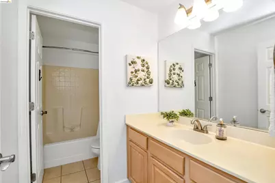 2076 Heartland Cir, Brentwood, CA 94513 - Photo 11