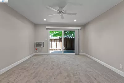 975 Murrieta Blvd #5, Livermore, CA 94550 - Photo 17