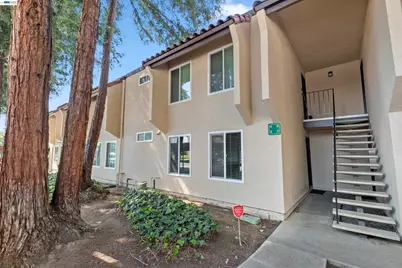 975 Murrieta Blvd #5, Livermore, CA 94550 - Photo 1