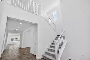 2609 Aurora Astorga Dr, Tracy, CA 95376 - Photo 5