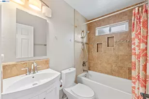 2481 Whitethorne, San Jose, CA 95128 - Photo 23