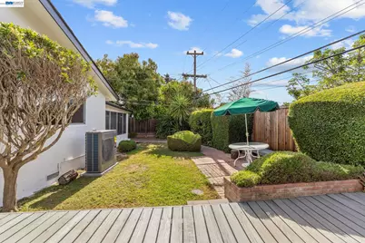 2481 Whitethorne, San Jose, CA 95128 - Photo 31