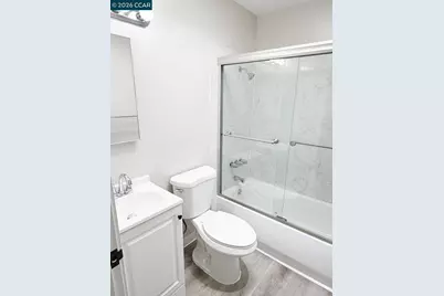 944 Walpert St, Hayward, CA 94541 - Photo 9