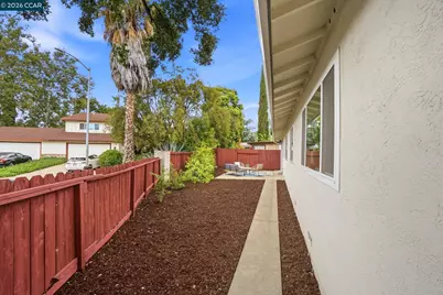 3331 Alfonso Dr, Concord, CA 94518 - Photo 39