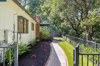 3575 Springhill Rd, Lafayette, CA 94549 - Photo 37