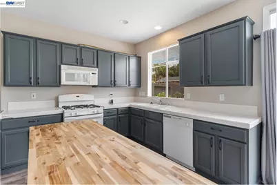 632 Skimmer Dr, Patterson, CA 95363 - Photo 27