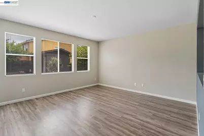 632 Skimmer Dr, Patterson, CA 95363 - Photo 17