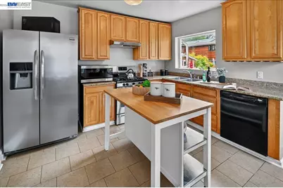 1175 Camelia St, Berkeley, CA 94702 - Photo 23