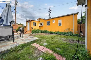 1175 Camelia St, Berkeley, CA 94702 - Photo 51