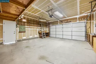 1402 Legend Cir, Vallejo, CA 94591 - Photo 29