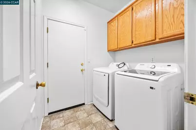 1402 Legend Circle, Vallejo, CA 94591 - Photo 17
