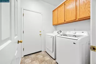 1402 Legend Cir, Vallejo, CA 94591 - Photo 17