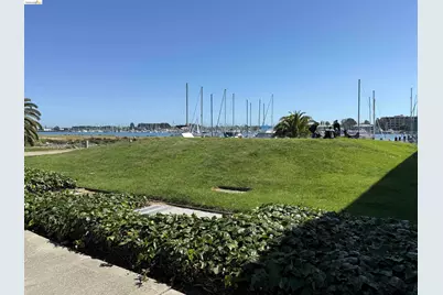 1 Embarcadero #353, Oakland, CA 94607 - Photo 37