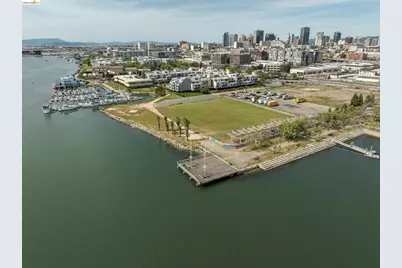 1 Embarcadero #353, Oakland, CA 94607 - Photo 47