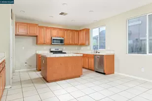 129 Picasso Dr, Oakley, CA 94561 - Photo 9