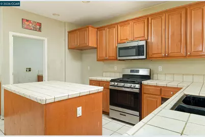 129 Picasso Dr, Oakley, CA 94561 - Photo 5