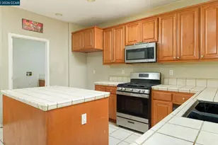129 Picasso Dr, Oakley, CA 94561 - Photo 5