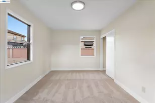 28122 10th St, Hayward, CA 94544 - Photo 33