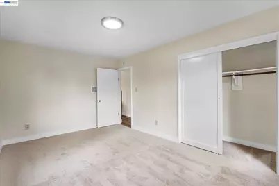 28122 10th St, Hayward, CA 94544 - Photo 25