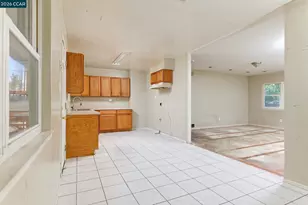 3937 Fargo Way, North Highlands, CA 95660 - Photo 5