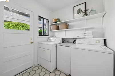 259 Broadmoor Blvd, San Leandro, CA 94577 - Photo 39