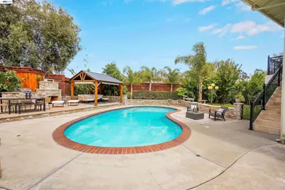 27734 Fallen Leaf Ct, Hayward, CA 94542 - Photo 47