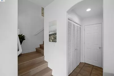 1574 Welford Cir, Hayward, CA 94544 - Photo 27