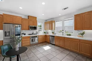 1574 Welford Cir, Hayward, CA 94544 - Photo 23