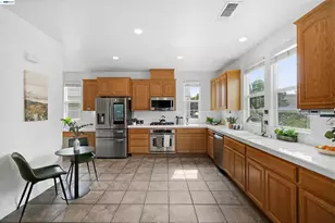 1574 Welford Cir, Hayward, CA 94544 - Photo 19