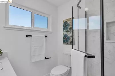 3830 Malcolm Ave, Oakland, CA 94605 - Photo 27