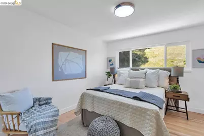 3830 Malcolm Ave, Oakland, CA 94605 - Photo 23