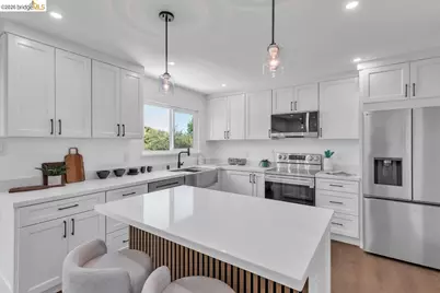 3830 Malcolm Ave, Oakland, CA 94605 - Photo 15