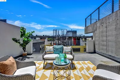 311 Oak St #Pent 9, Oakland, CA 94607 - Photo 33