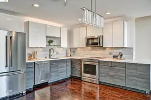 311 Oak St, Oakland, CA 94607 - Photo 13