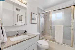 1750 Woodcrest Dr, Concord, CA 94521 - Photo 35