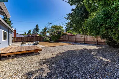 1750 Woodcrest Dr, Concord, CA 94521 - Photo 53