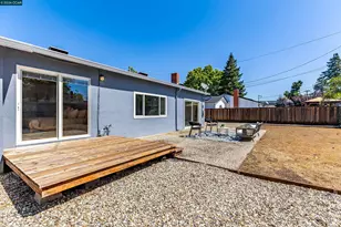 1750 Woodcrest Dr, Concord, CA 94521 - Photo 57
