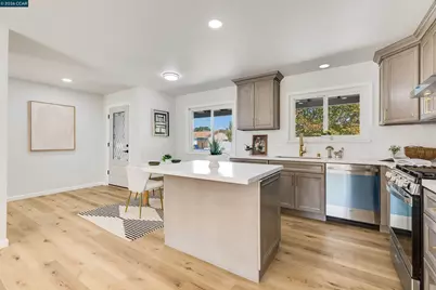1750 Woodcrest Dr, Concord, CA 94521 - Photo 17