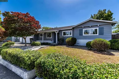 1750 Woodcrest Dr, Concord, CA 94521 - Photo 5