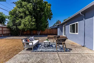 1750 Woodcrest Dr, Concord, CA 94521 - Photo 61