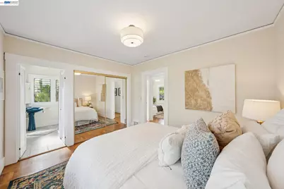 3244 Fernside Blvd, Alameda, CA 94501 - Photo 25