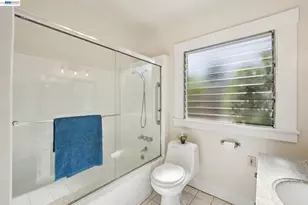 3244 Fernside Blvd, Alameda, CA 94501 - Photo 31