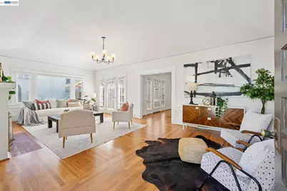 3244 Fernside Blvd, Alameda, CA 94501 - Photo 1
