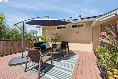 33166 Basswood Ave, Union City, CA 94587 - Photo 3