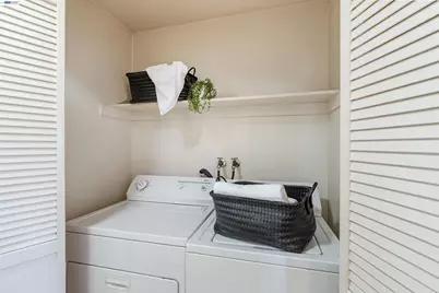 2742 East Ct, Richmond, CA 94806 - Photo 17